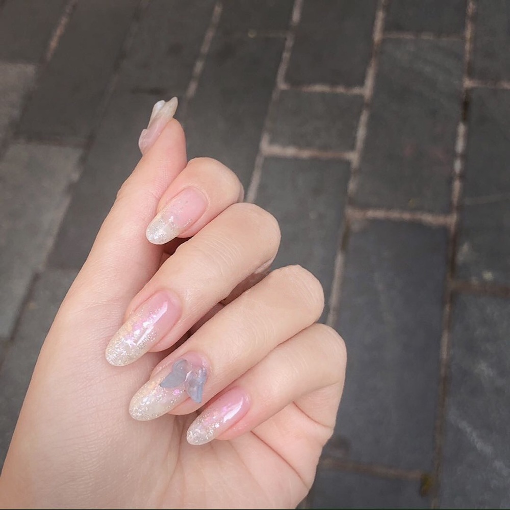 CLEAROUT🌹 Final sale💅 Press on nails 
24 pieces